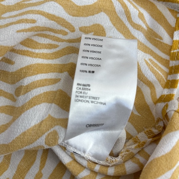 Maeve Yellow and White Zebra Print Tunic - Picture 4 of 5